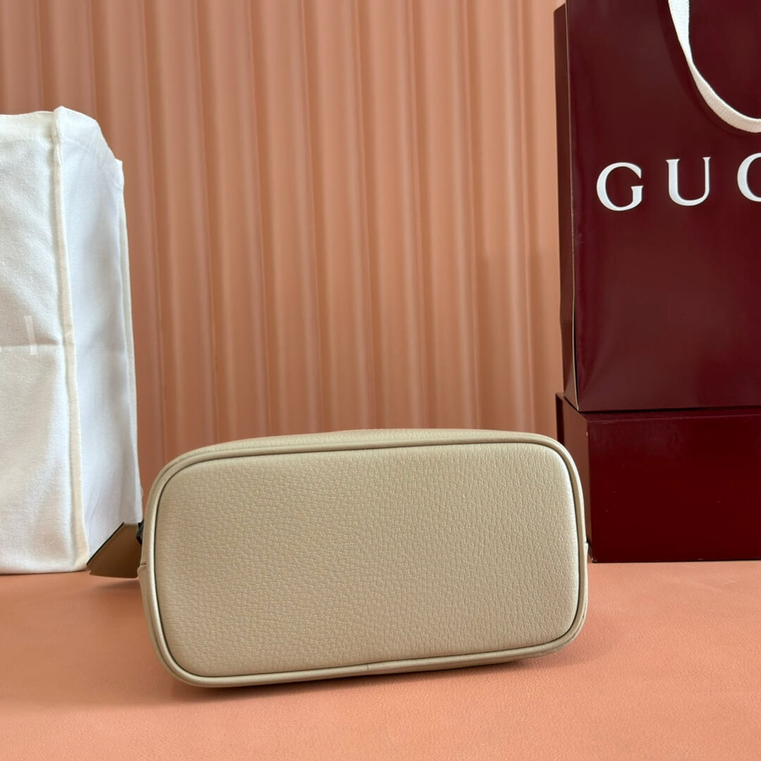 Gucci White Ophedia shoulder bag 781402
