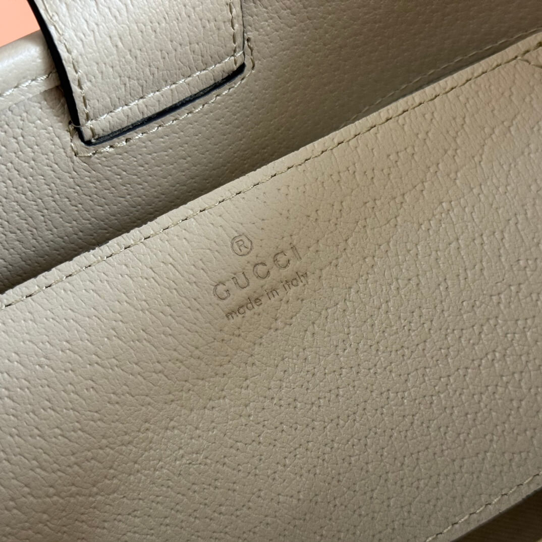 Gucci White Ophedia shoulder bag 781402