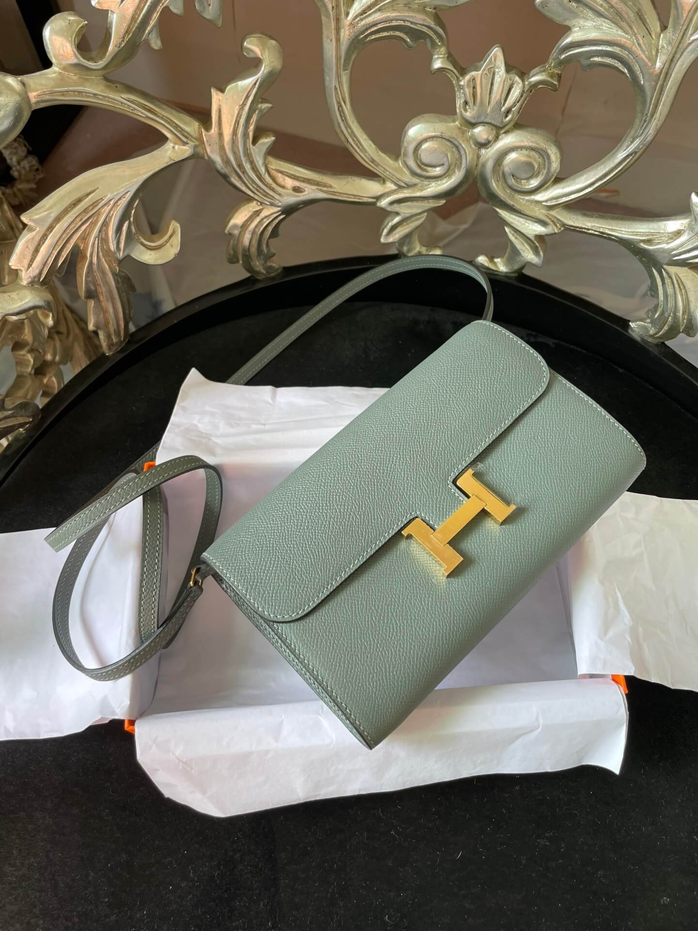 HM Constance to go gold Almond green Epsom Crossbody bag E7098875