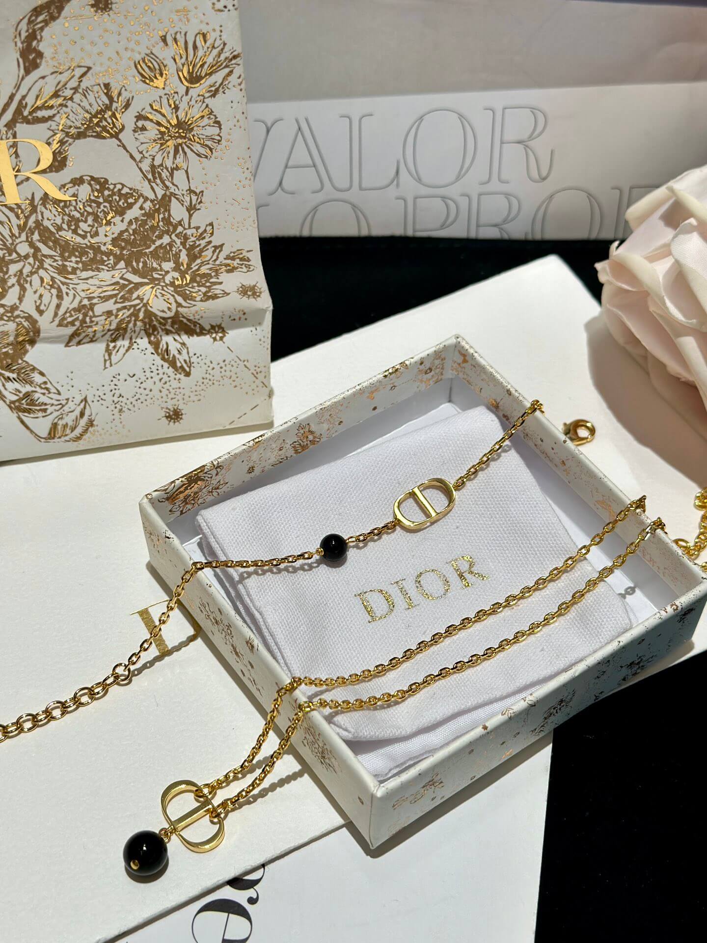 hanging pearl fashion versatile cd black pearl necklace and single chain bracelet xlc30