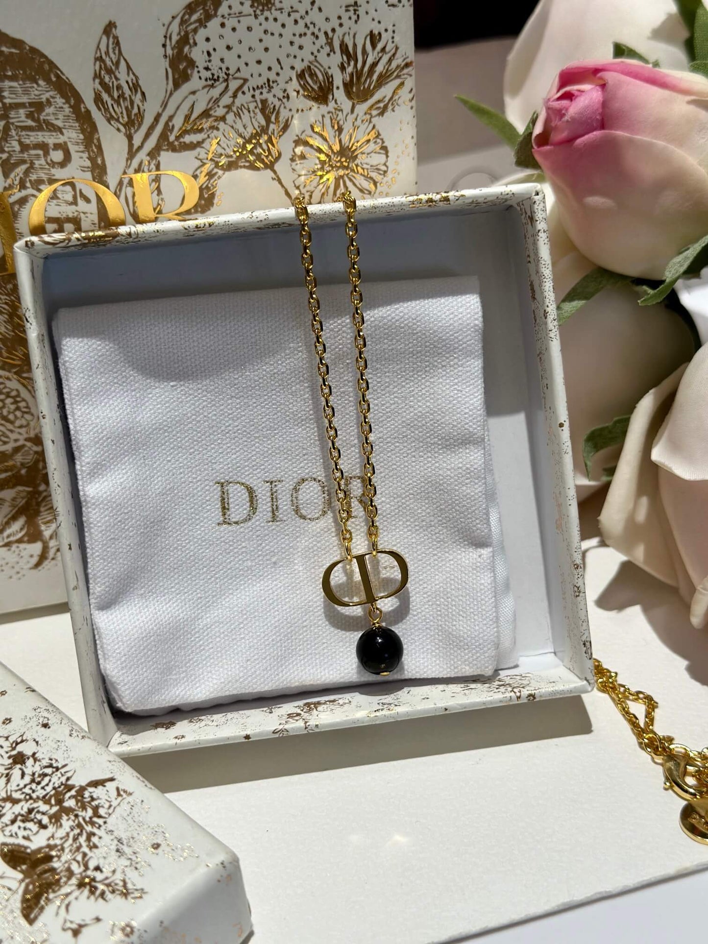 hanging pearl fashion versatile cd black pearl necklace and single chain bracelet xlc30