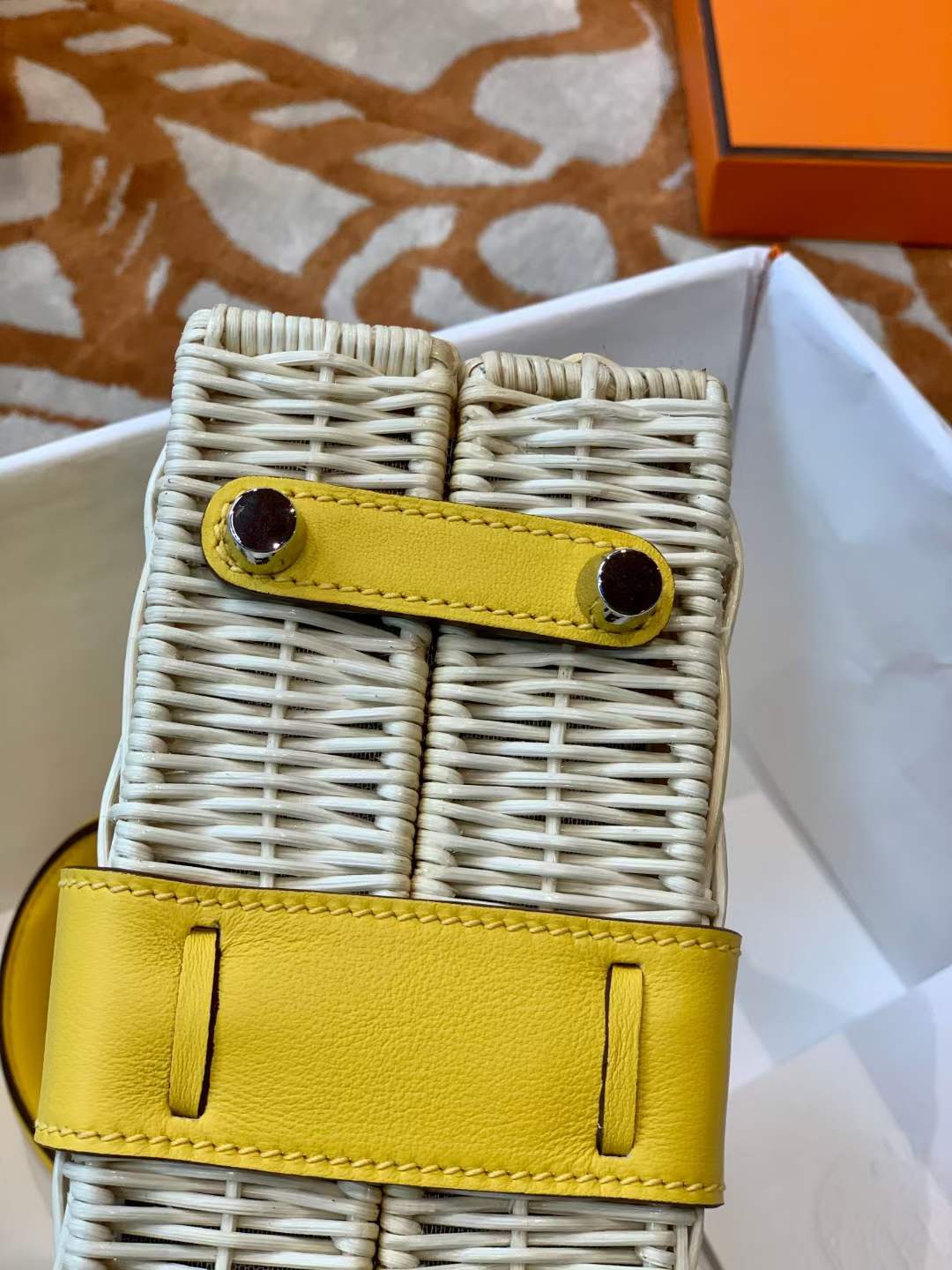 Hermès Kelly 20 Mini Picnic Barenia & Osier Wicker Palladium Hardware Watercolor yellow QWE24080401