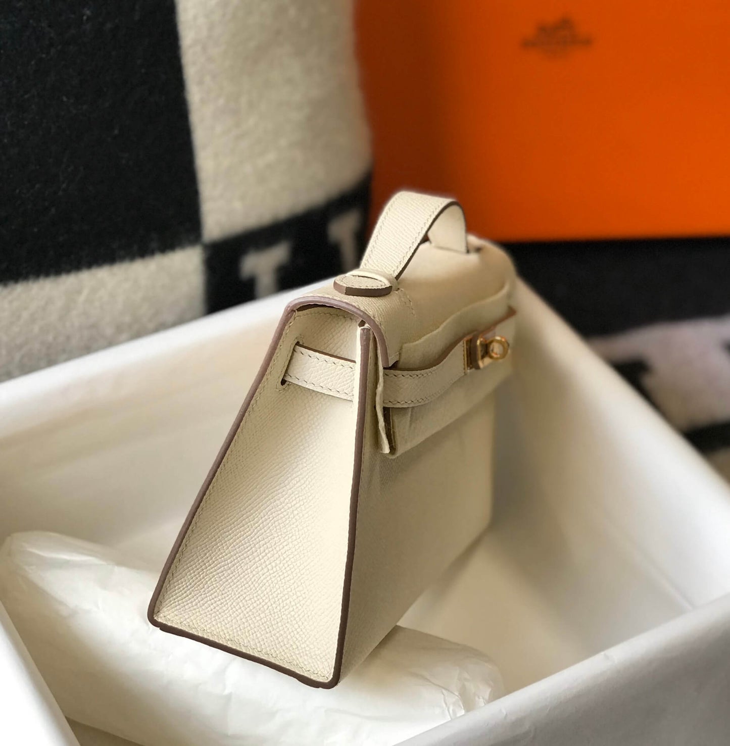 Hermes Mini Kelly Pouchette 22cm silver hardware 2412281 milk white