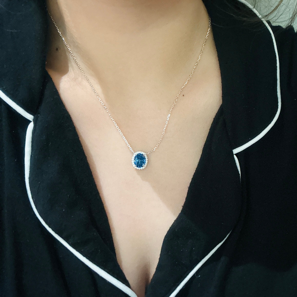 high end luxury and noble necklace xl1316801