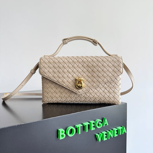 BOTTEGA VENETA 2025 New Product KNOT LOCK Crossbody Bag Apricot 817191
