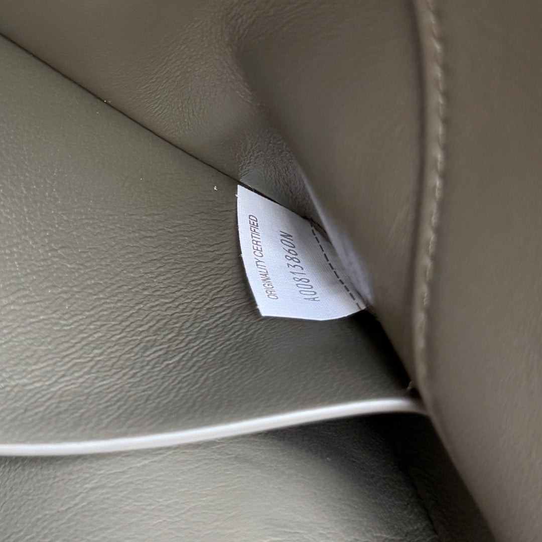 BOTTEGA VENETA 2025 New Product KNOT LOCK Crossbody Bag Green 817191