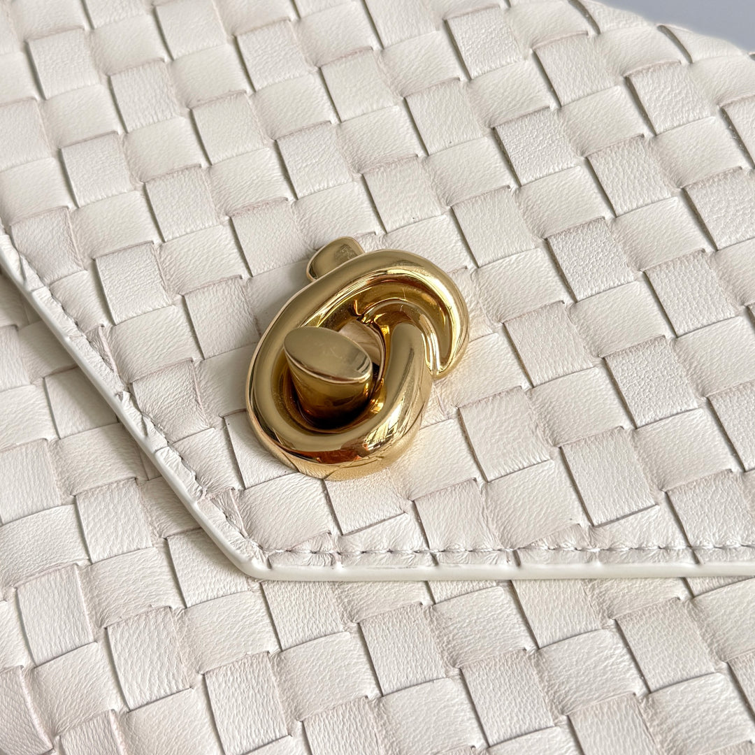 BOTTEGA VENETA 2025 New Product KNOT LOCK Crossbody Bag White 817191