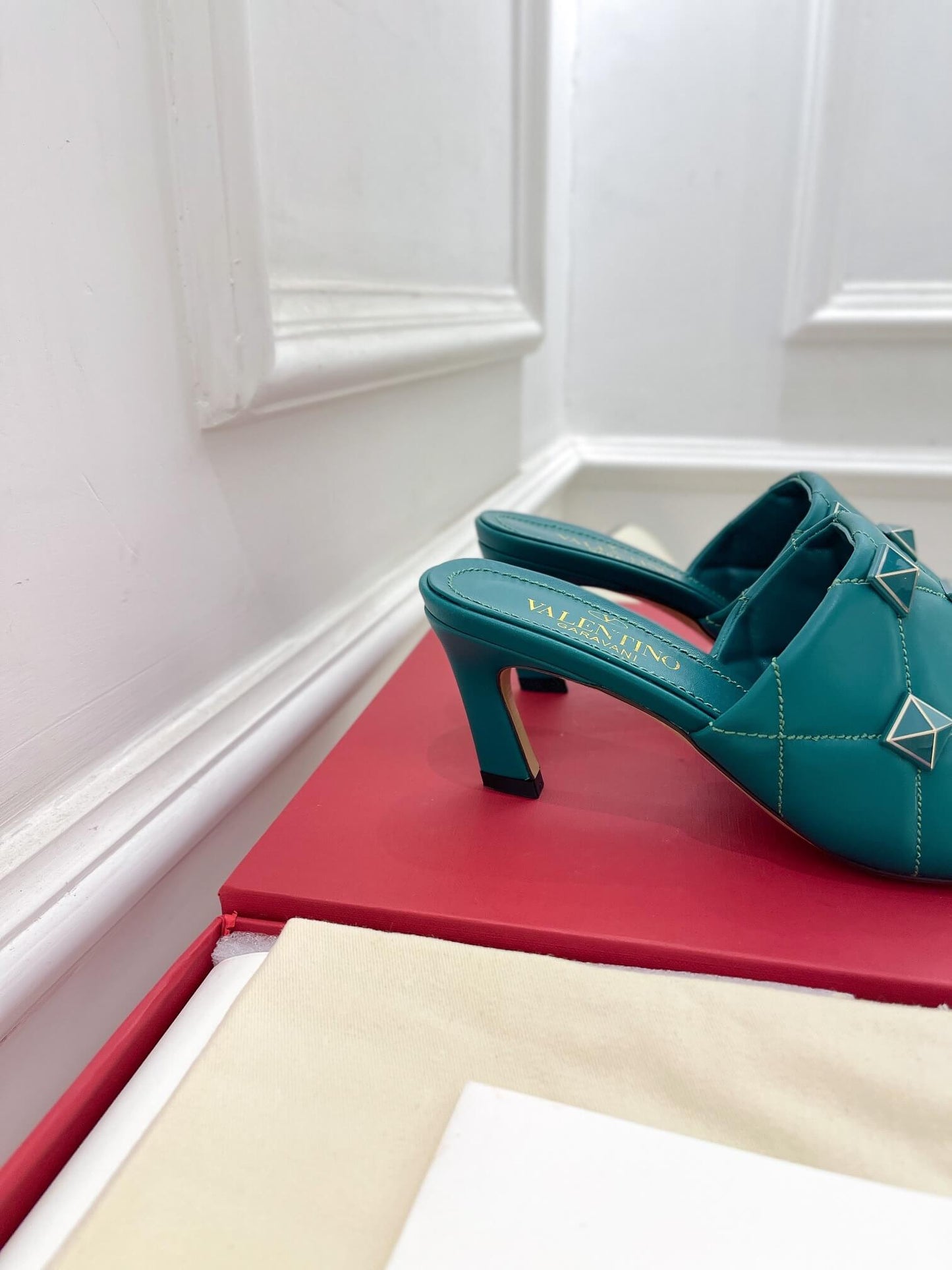 l 071101 high heeled shoe green free shipping cowhide womens shoes