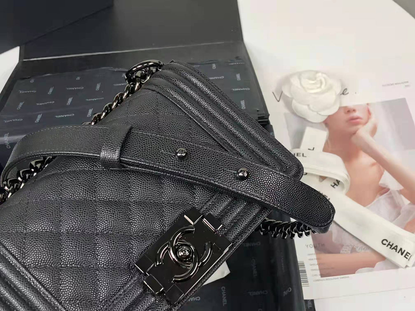 leboy 20 black hardware caviar cowhide edge