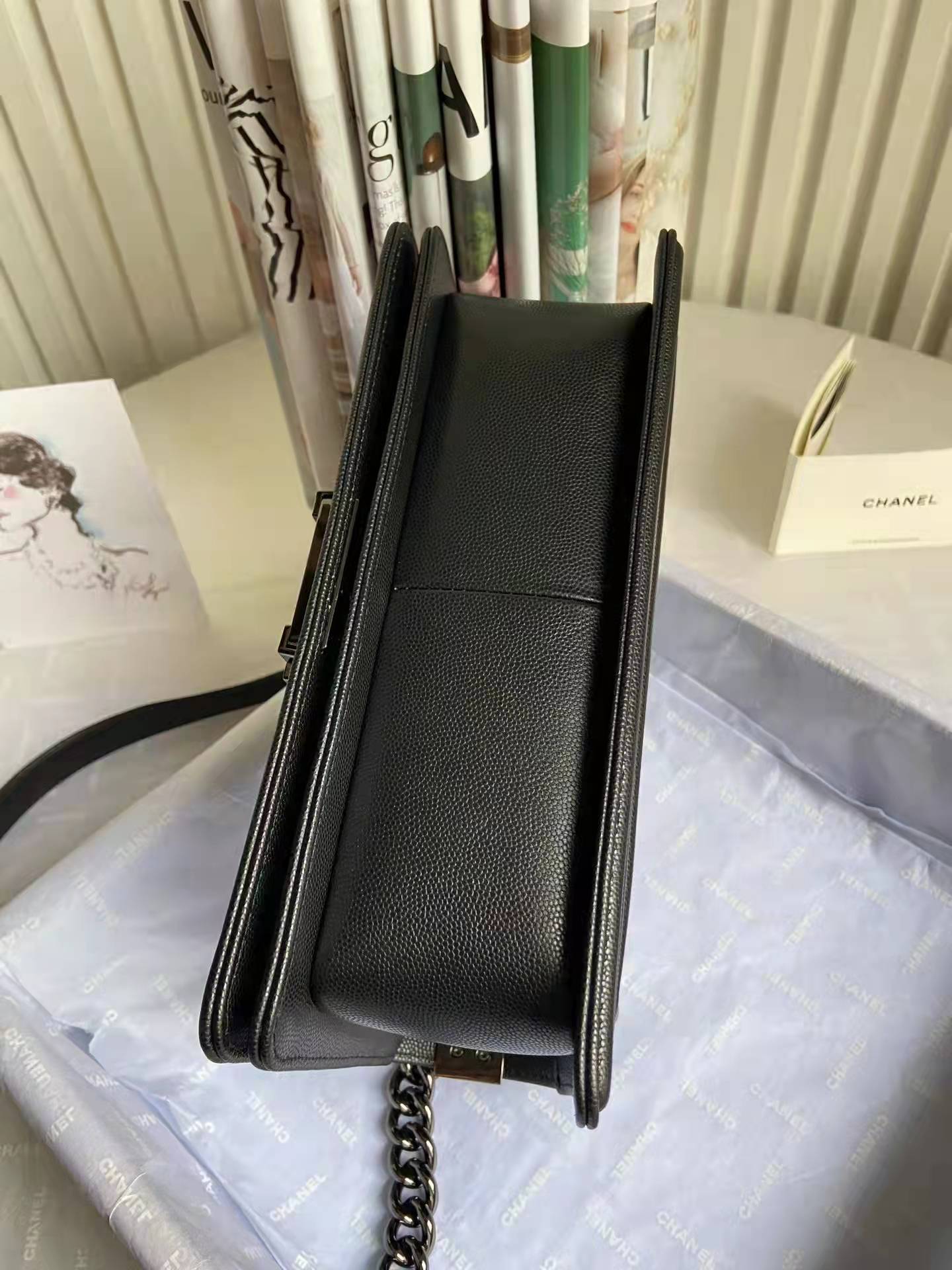 leboy 25 black hardware v stype caviar cowhide edge