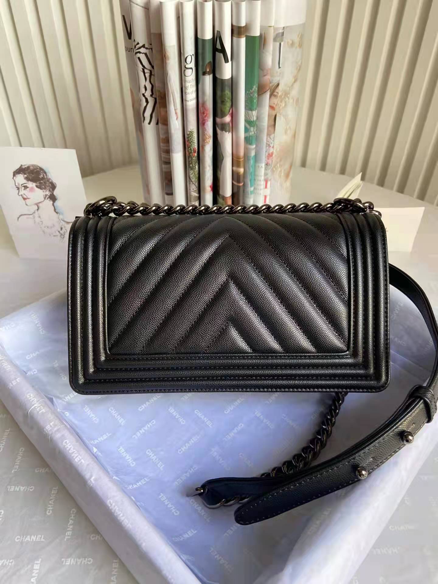leboy 25 black hardware v stype caviar cowhide edge