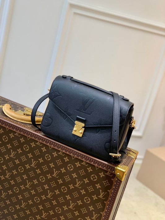 full leather messenger bag m59211 navy nacre dark blue gold hardware monogram empreinte