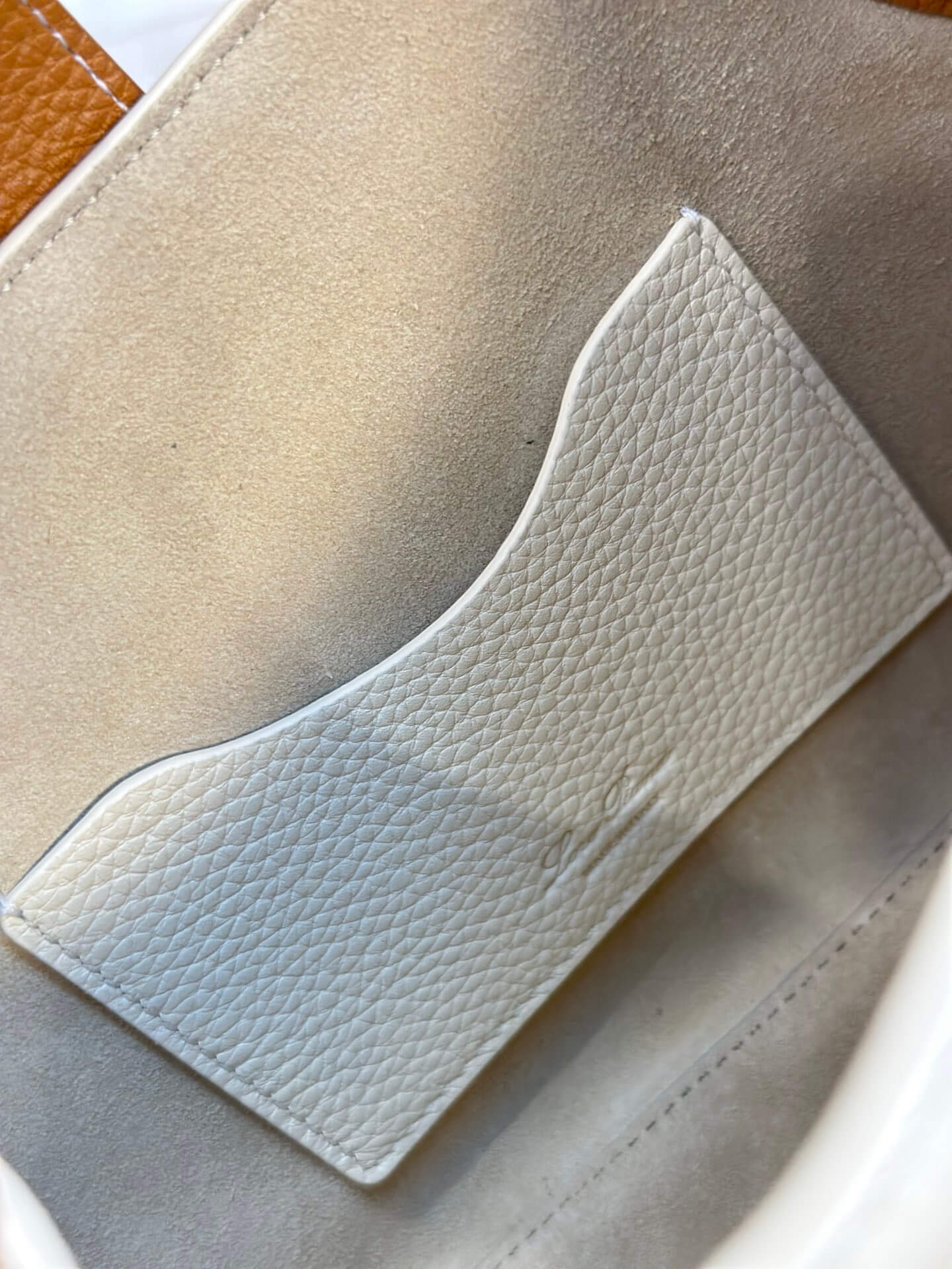 LP Bobbin trendy underarm bag LP2503121 off-white