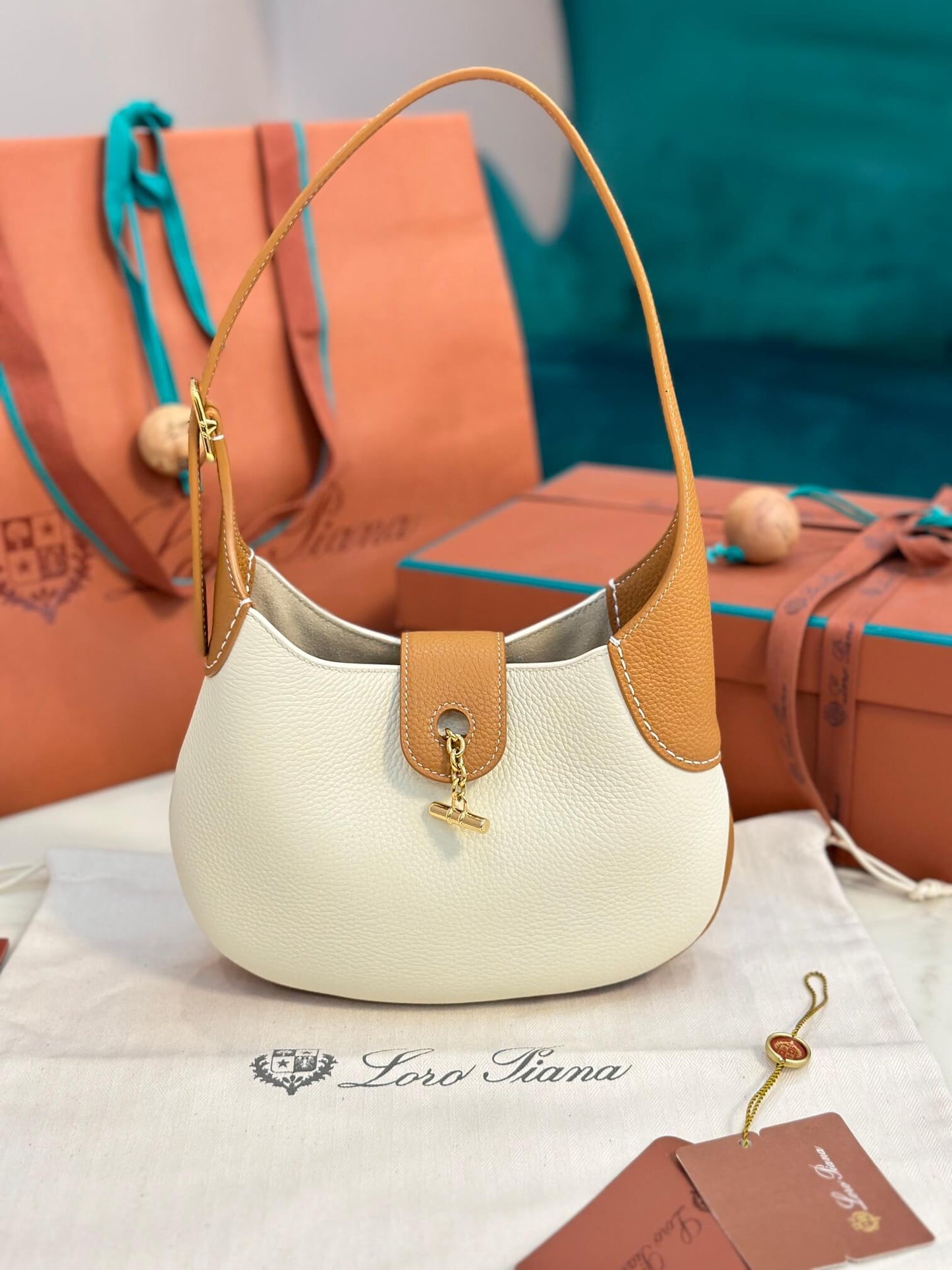 LP Bobbin trendy underarm bag LP2503121 off-white