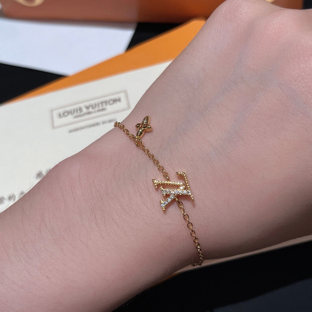 lv 23 new light luxury advanced spring summer design rhinestone set
