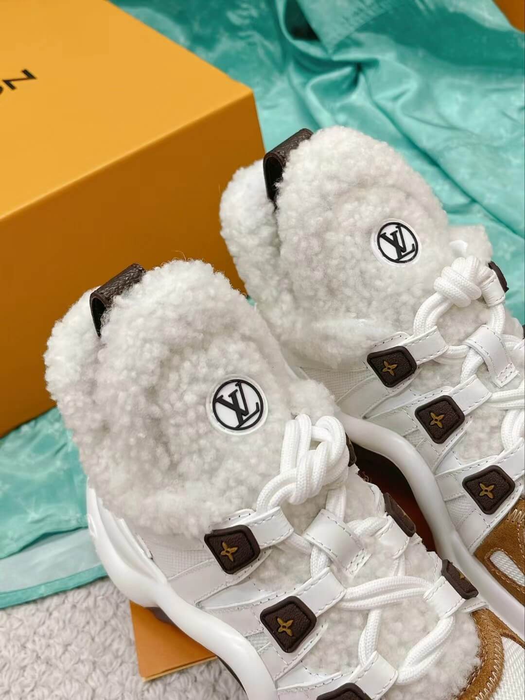 l v 20221109 sneakers shoes white brown unisex cowhide
