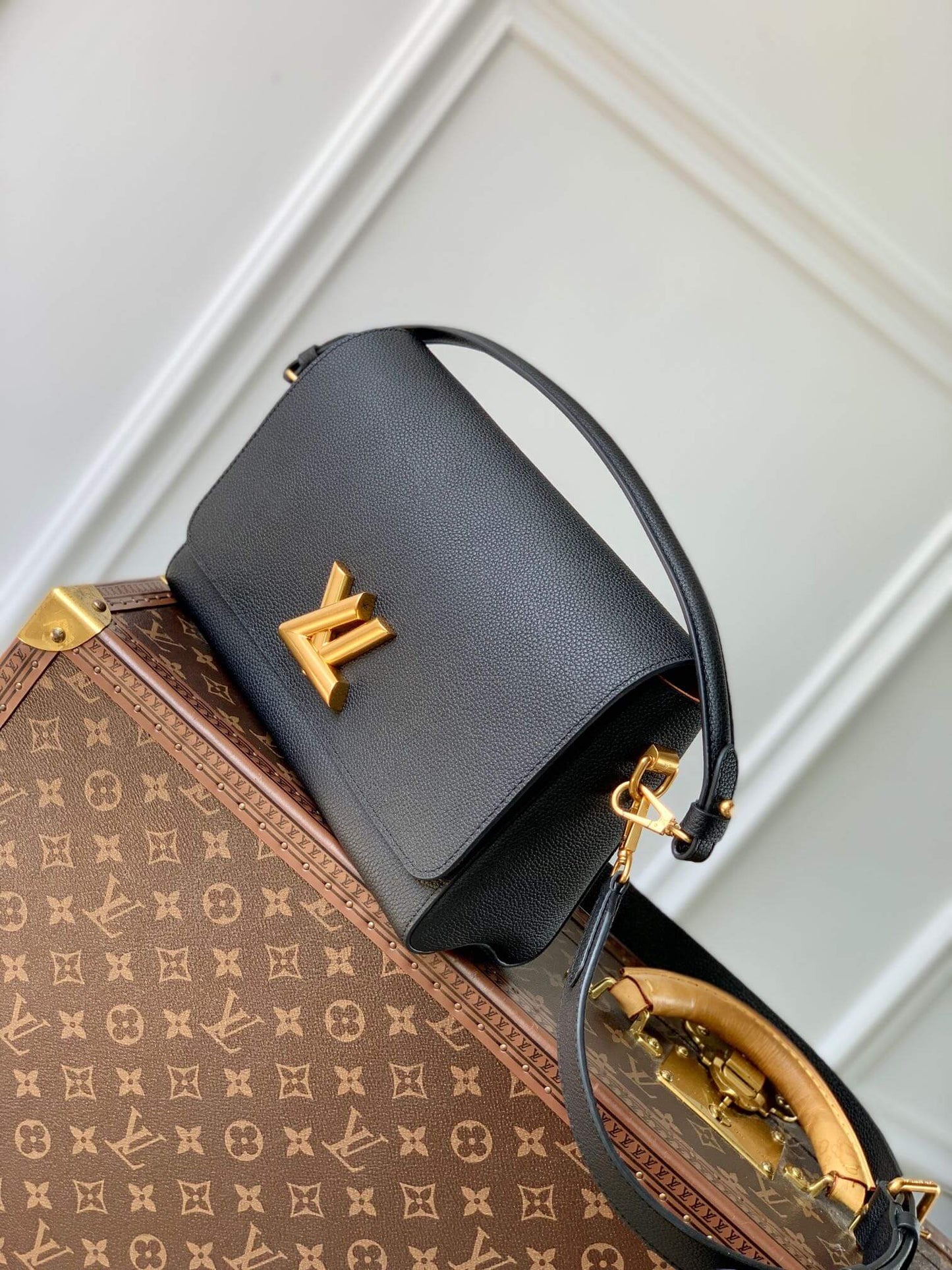 LV M24639 Soft Twist Black HandBag