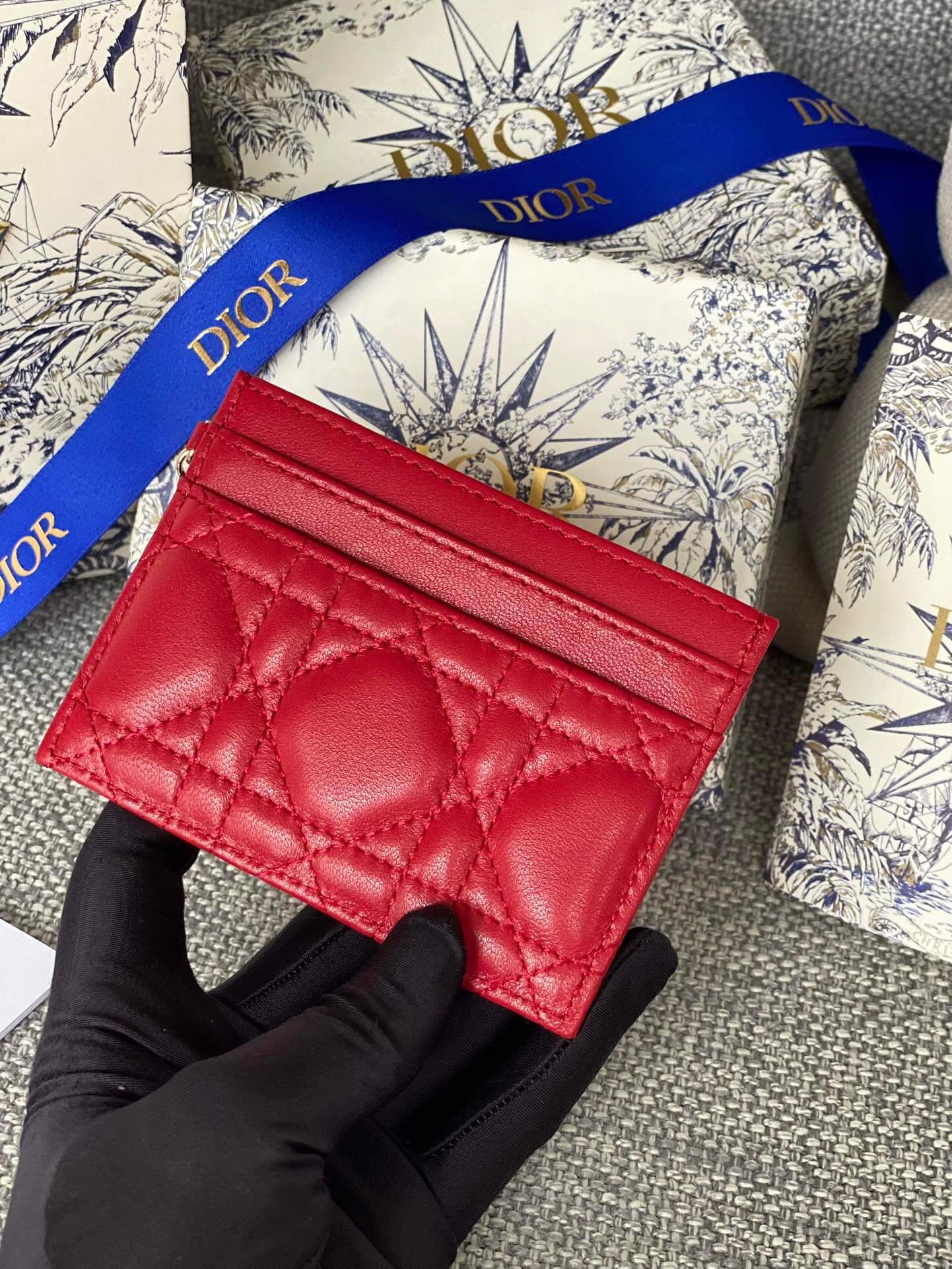 lady card holder lacquer leather dmz240617 red