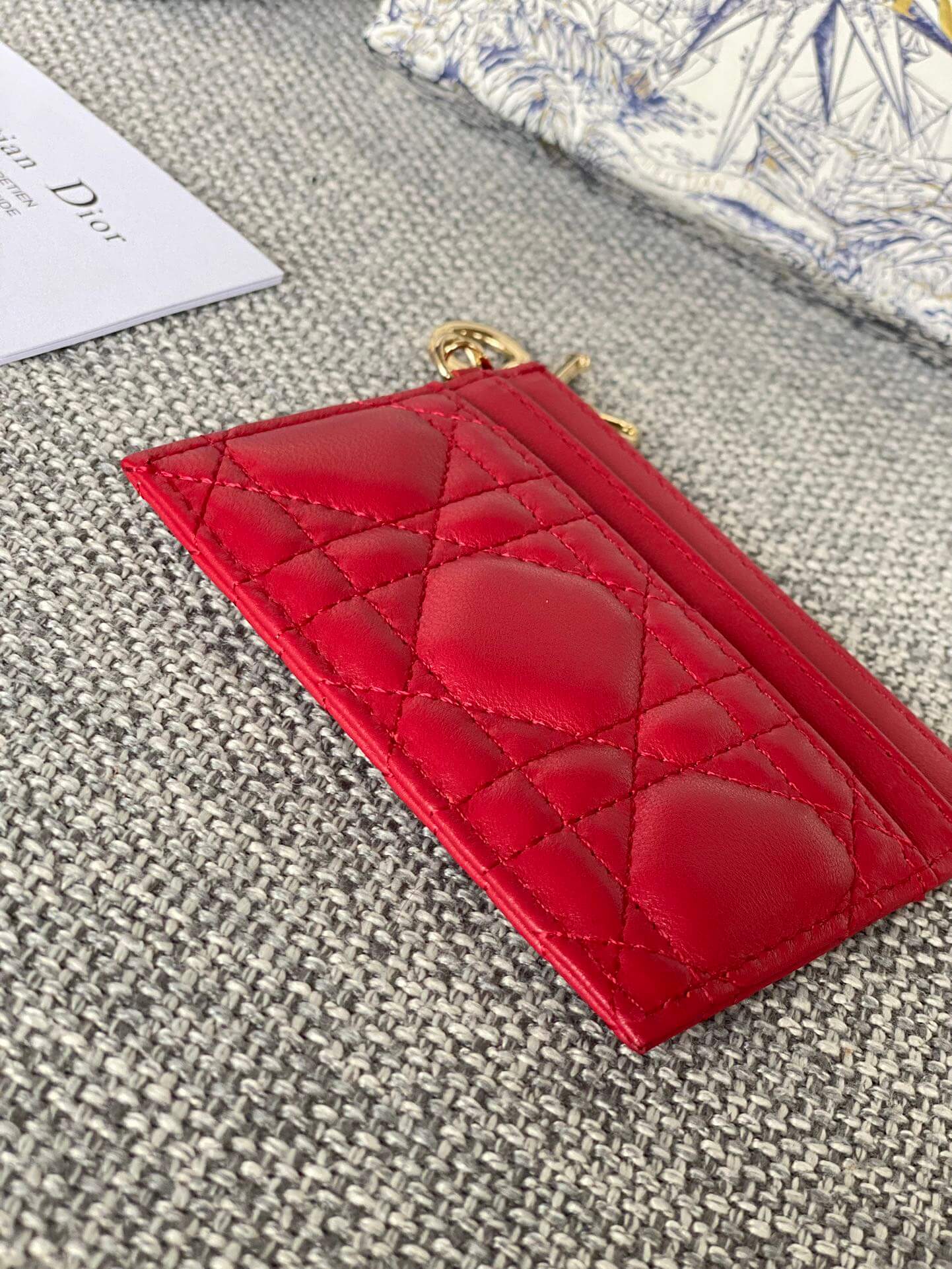 lady card holder lacquer leather dmz240617 red
