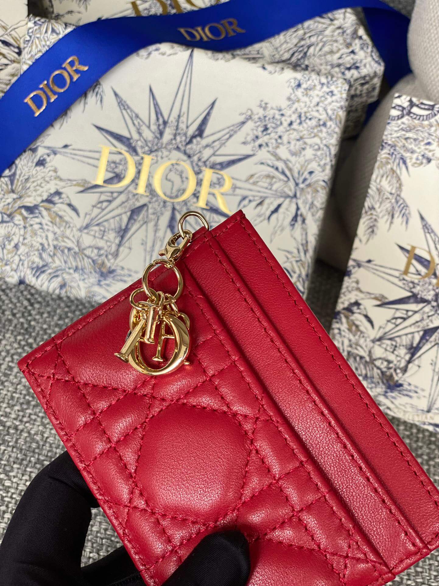 lady card holder lacquer leather dmz240617 red