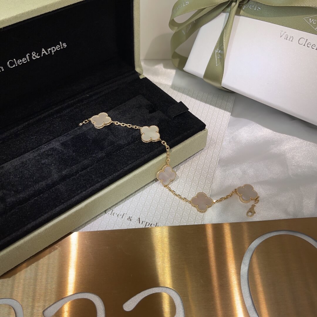 light luxury and advanced sense four leaf grass five flower bracelet rose gold small tide slc10