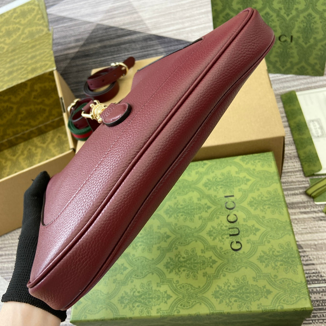 GC  Jackie handbag shoulder bag Litchi pattern 810232 wine red