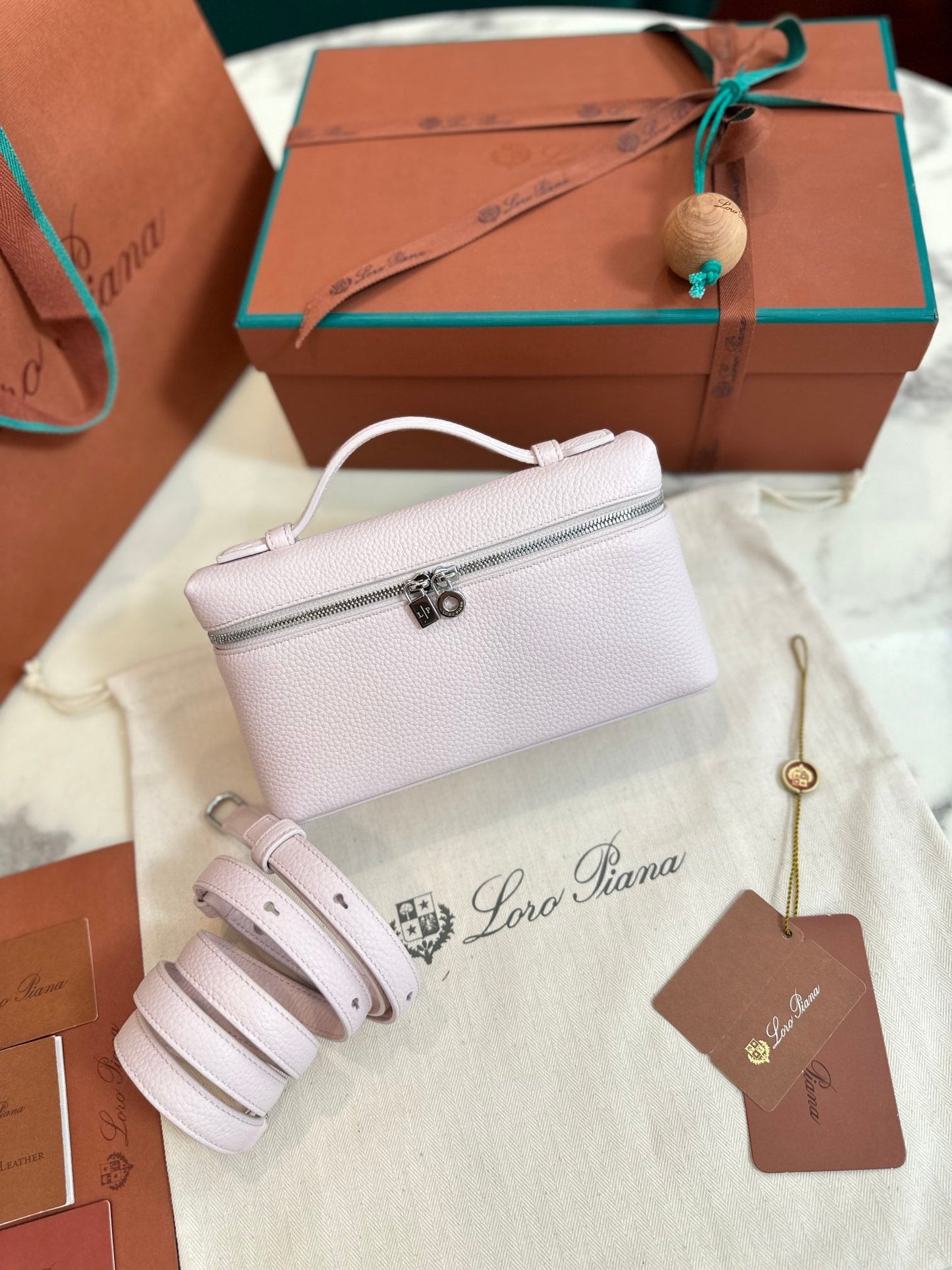 loro piana extra poket l19 light pink