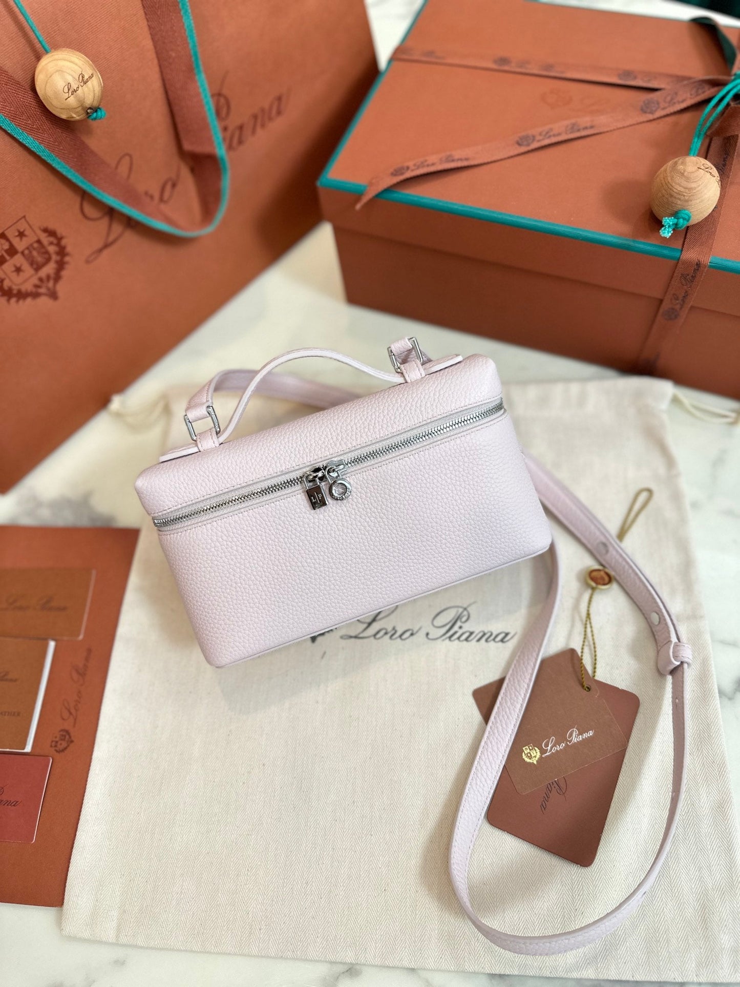 loro piana extra poket l19 light pink