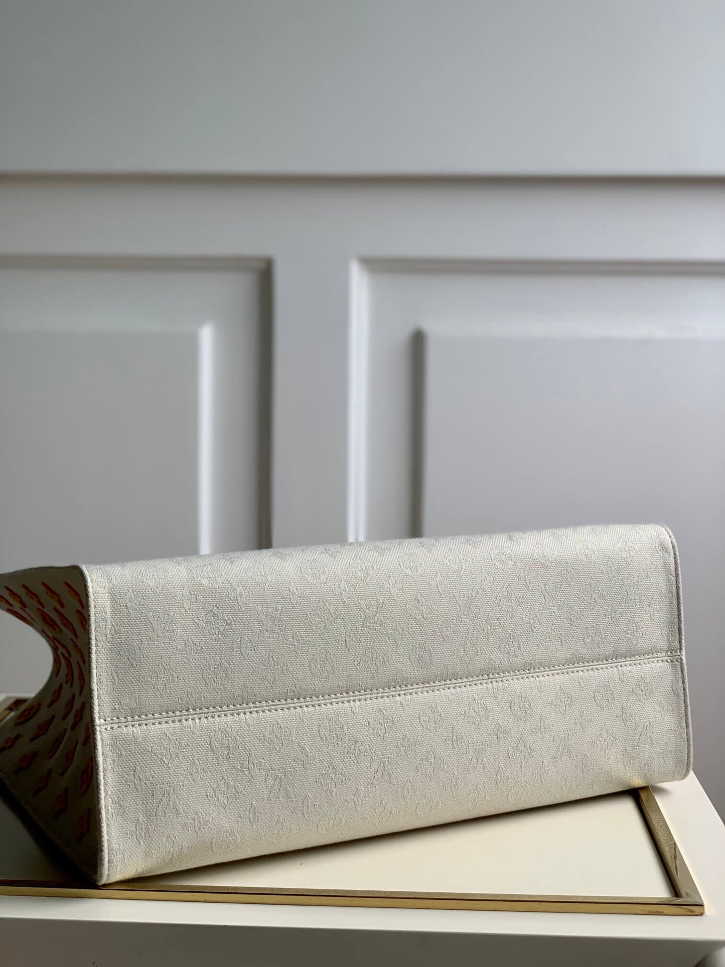 m20815 onthego tote bag embroidered and leather trim small 35 yellow green