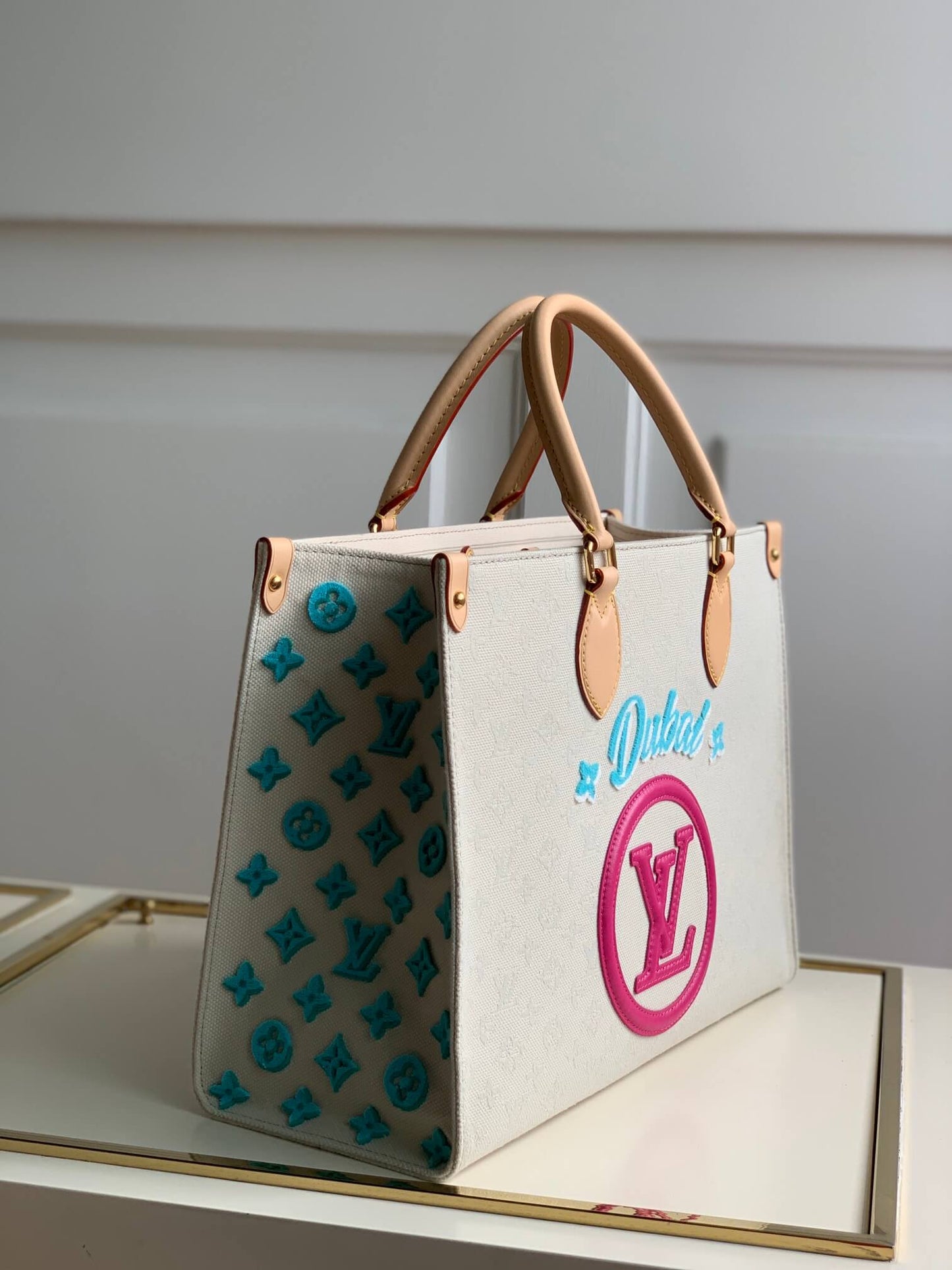 m20815 onthego tote bag embroidered and leather trim small 35