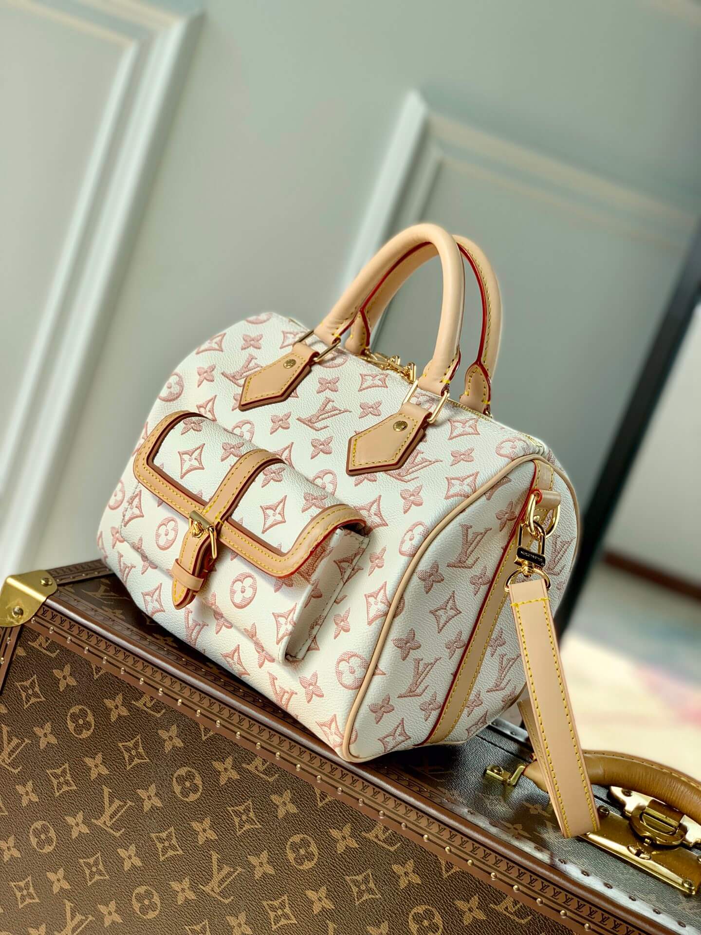 m20919 speedy shoulder 25cm white