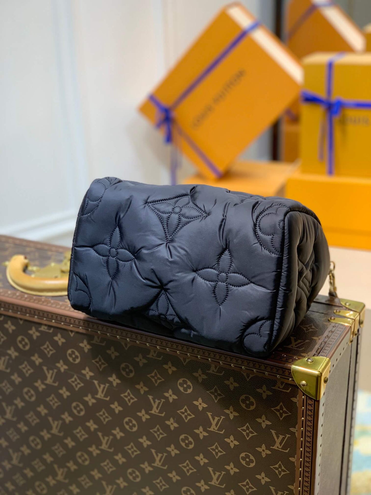 m21061 speedy bandouliere 25 black