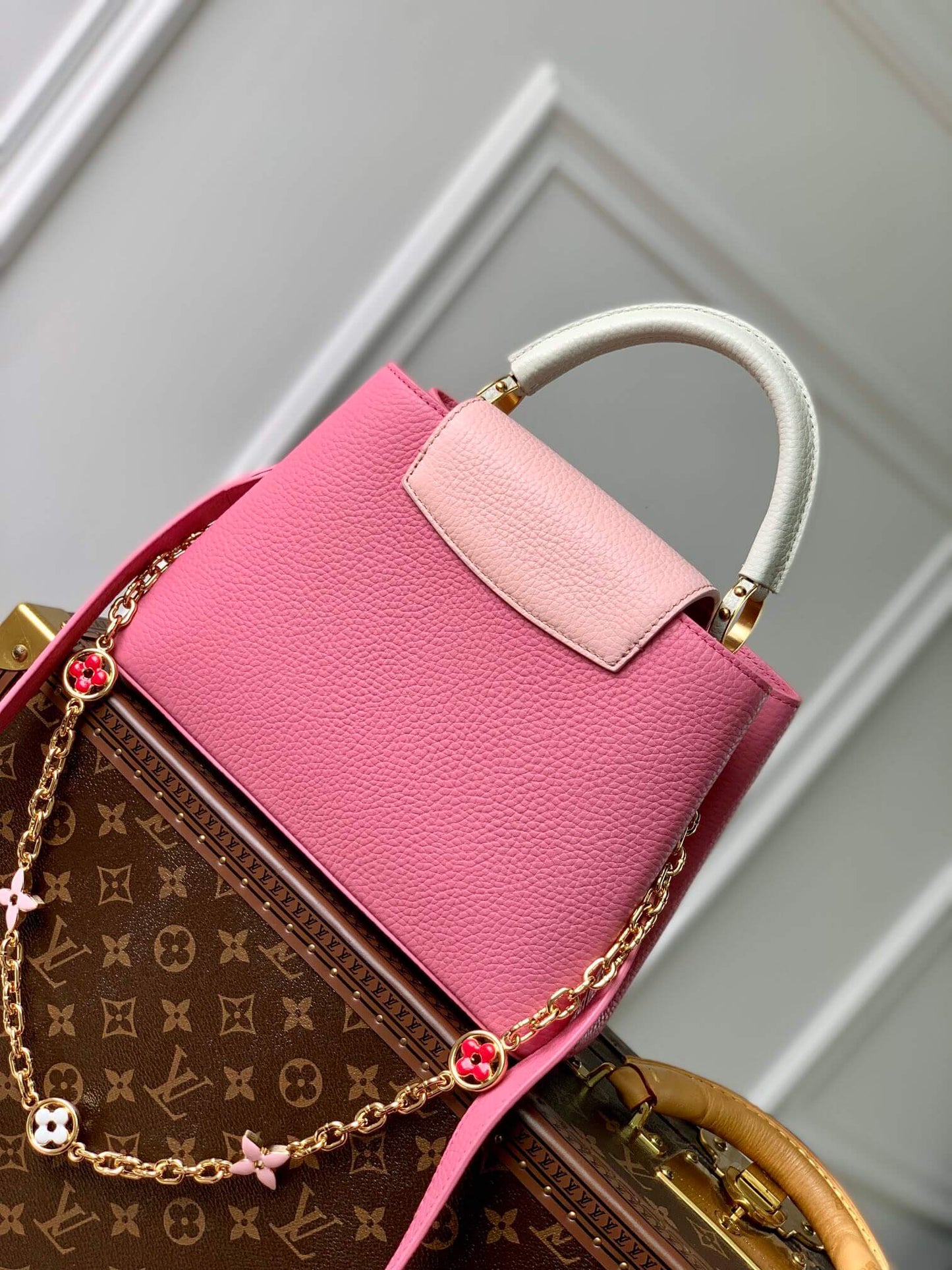 m22375 capucines mini taurillon 21cm pink cowhide real leather