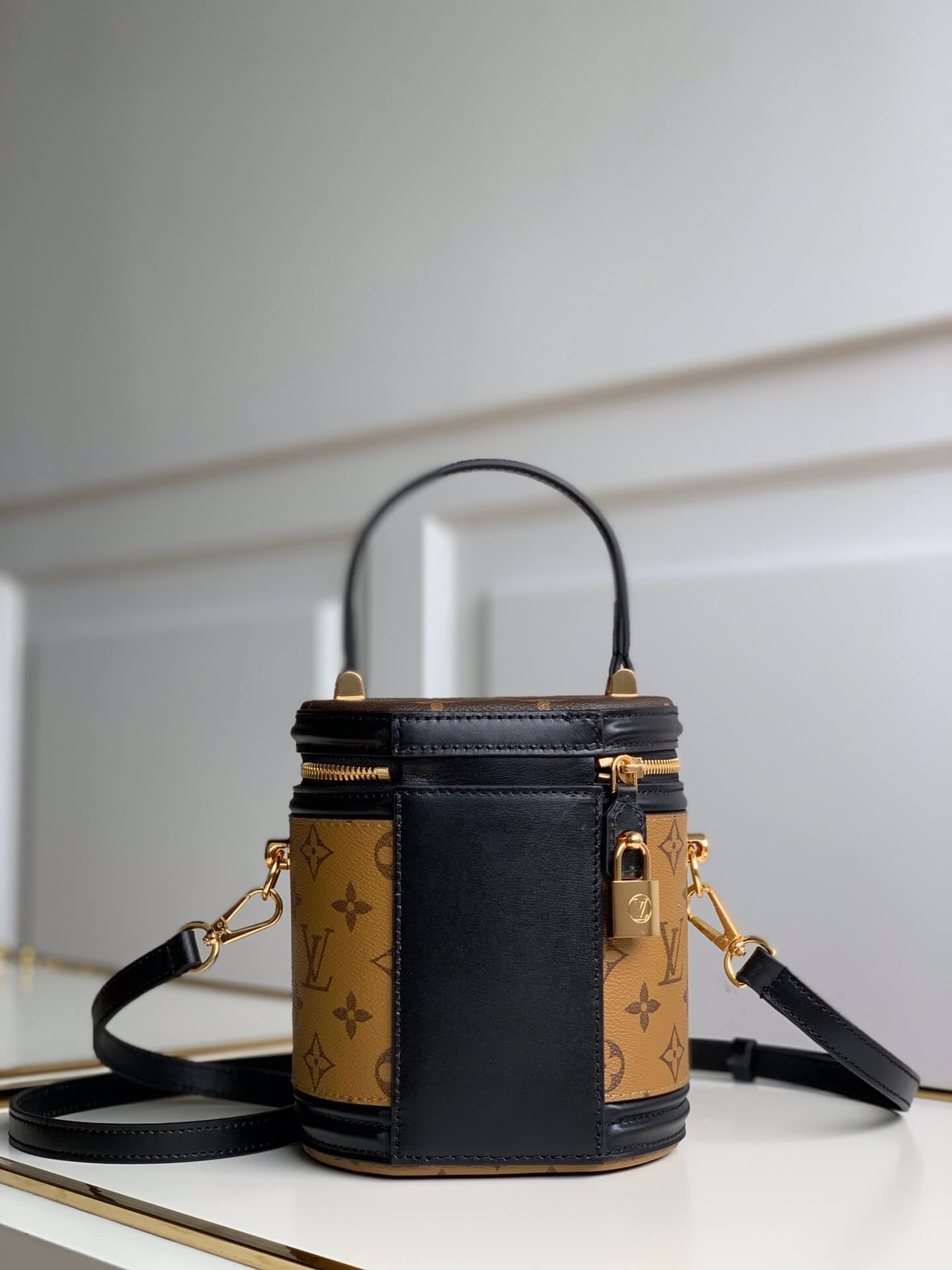 m43986 nicolas ghesquiere shoulder bag handbag cross body bags brown calfskin monogram reverse