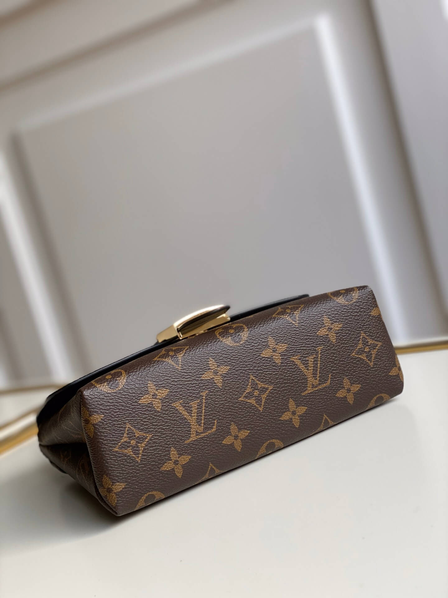 m44141 locky bb handbag shoulder bag cross body bags black calfskin monogram