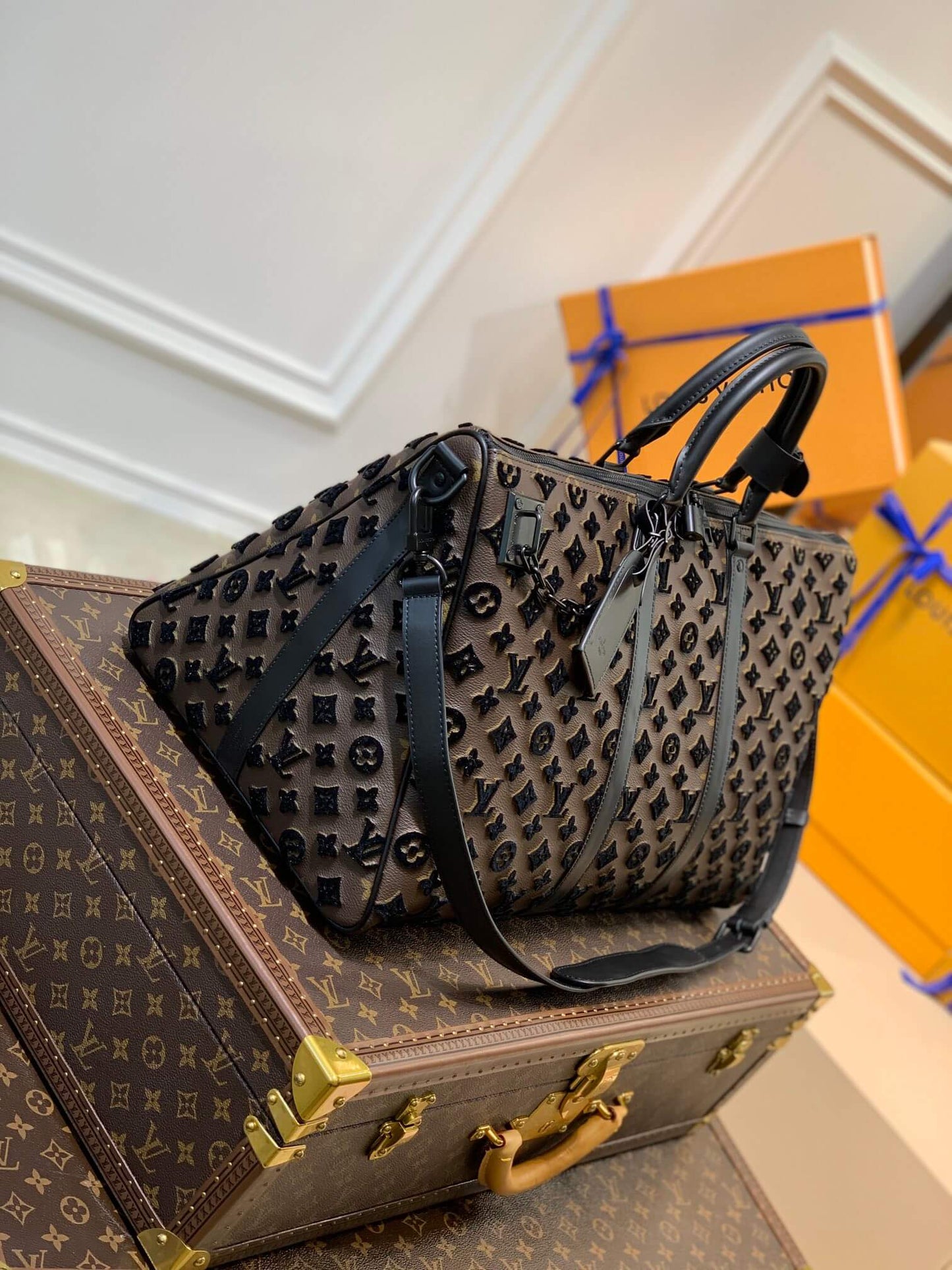 m45046 keepall triangle bandouliere 50 tuffetage handbag cross body bags shoulder bag black calfskin monogram