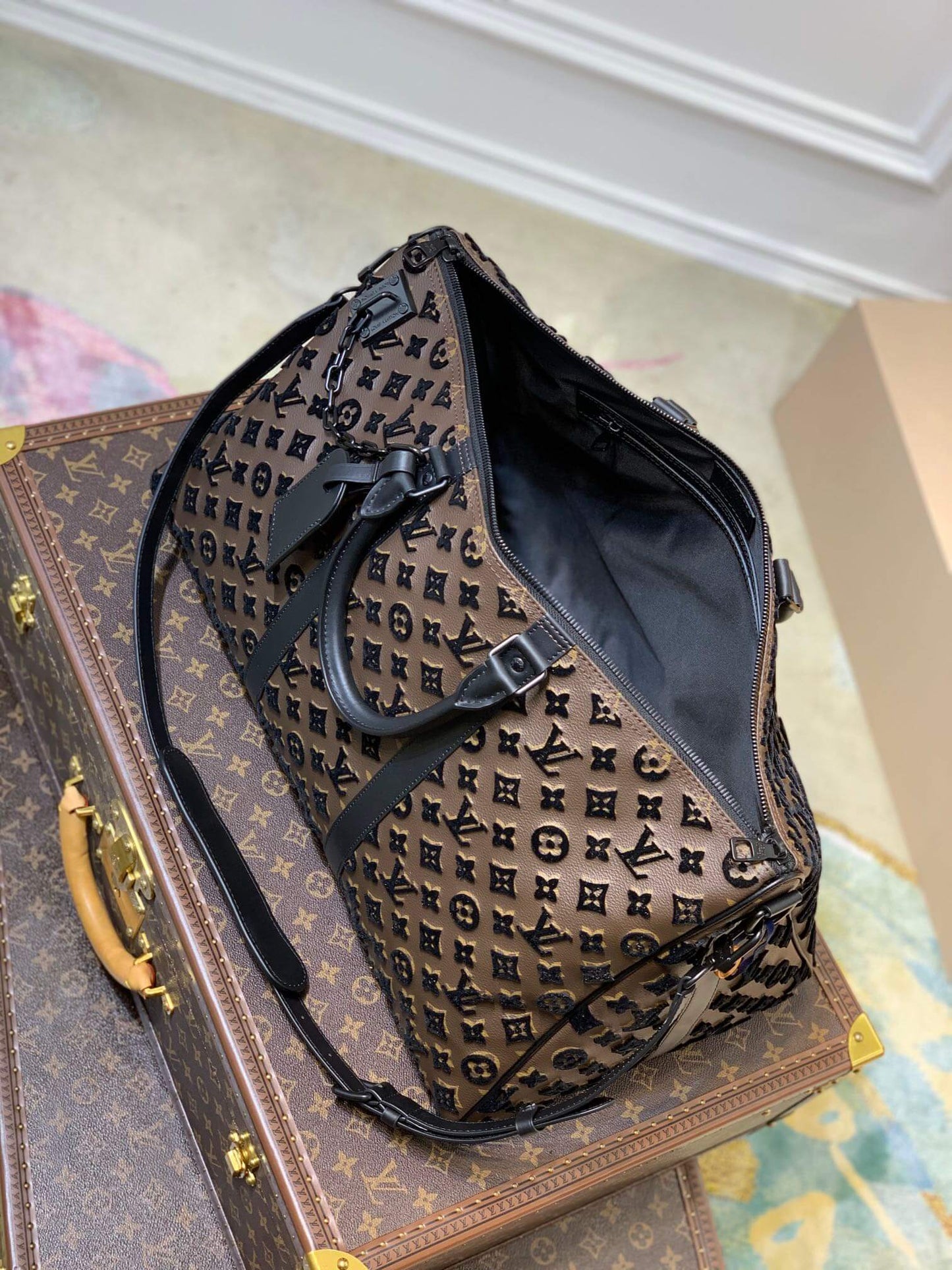 m45046 keepall triangle bandouliere 50 tuffetage handbag cross body bags shoulder bag black calfskin monogram