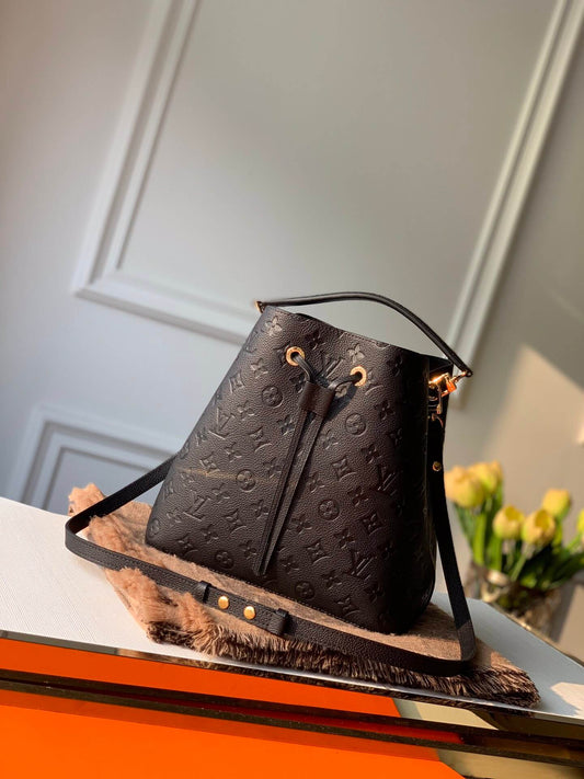 m45256 neonoe shoulder bag bucket bag cross body bags black calfskin monogram empreint
