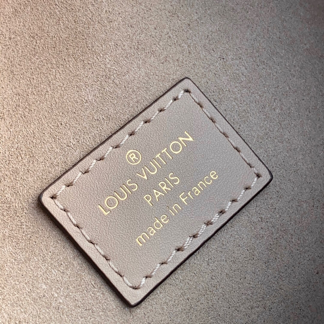 m45555 neonoe mm dove cream bicolor monogram empreite leatehr bucket bag