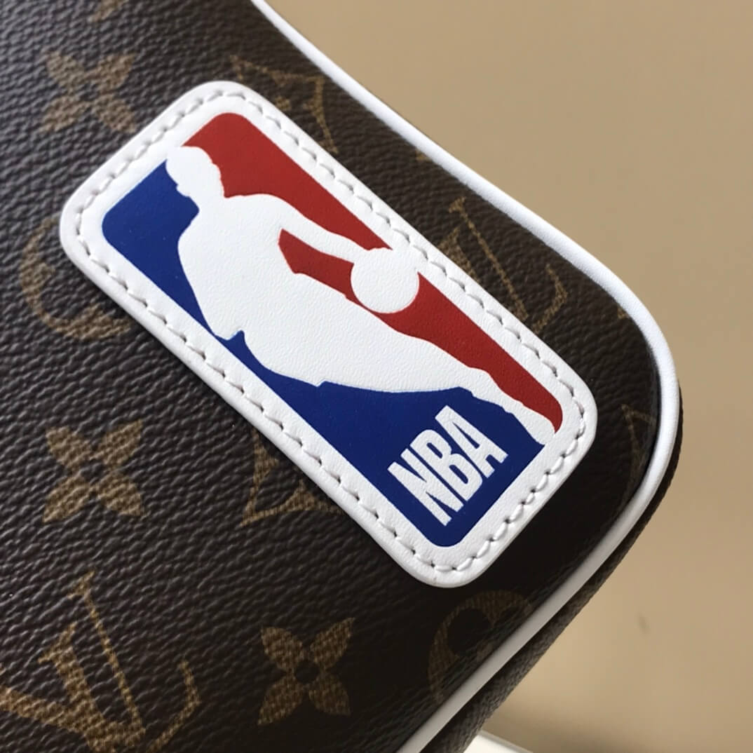 m45584 nba messenger bag shoulder bag cross body bags white calfskin monogram