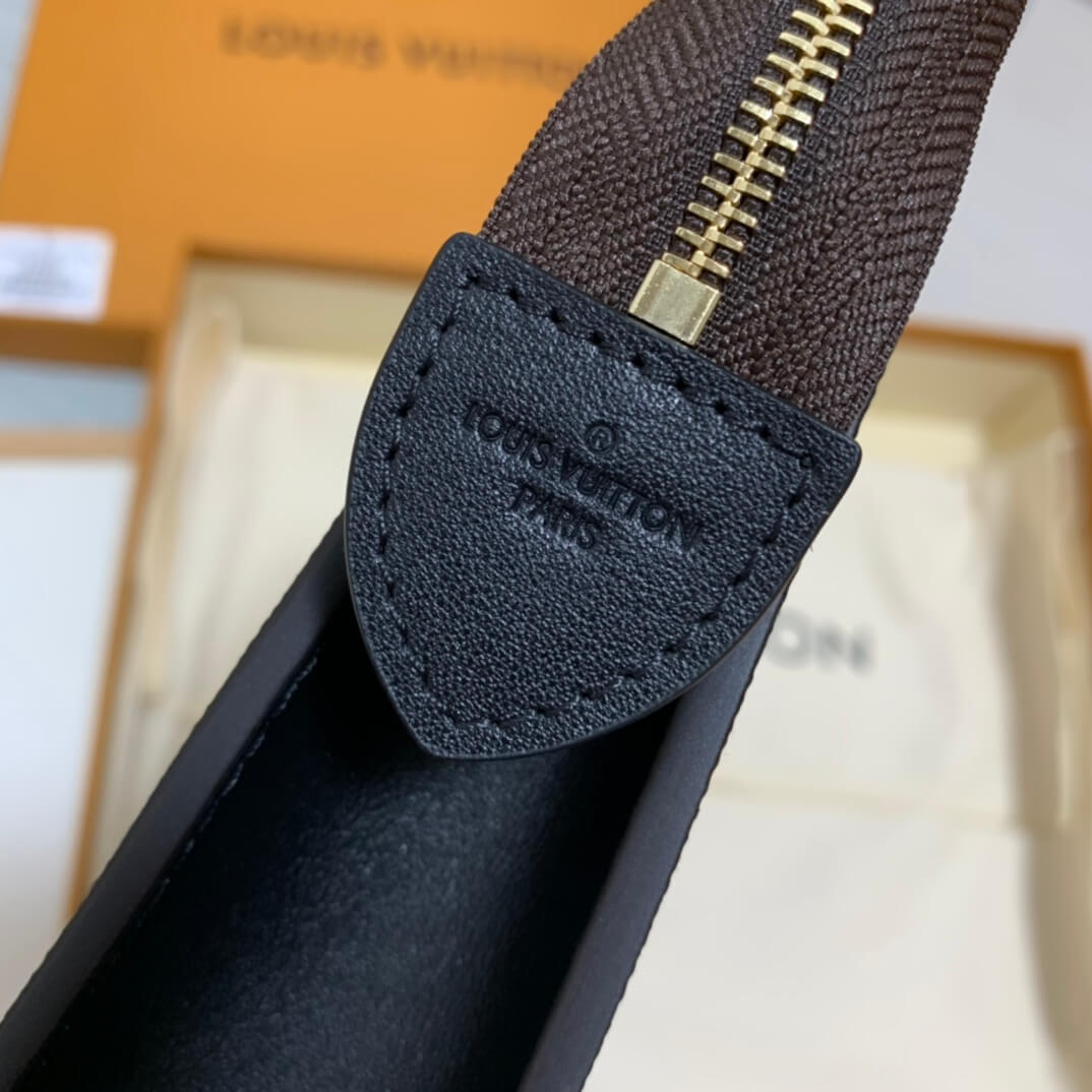 m46037 poche toilette nm mens bag 25cm monogram