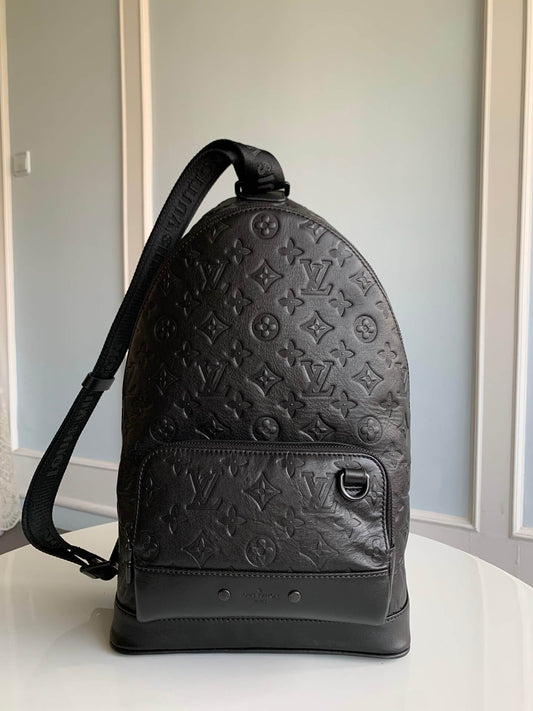 m46107 racer monogram shadow chest bag black calfskin