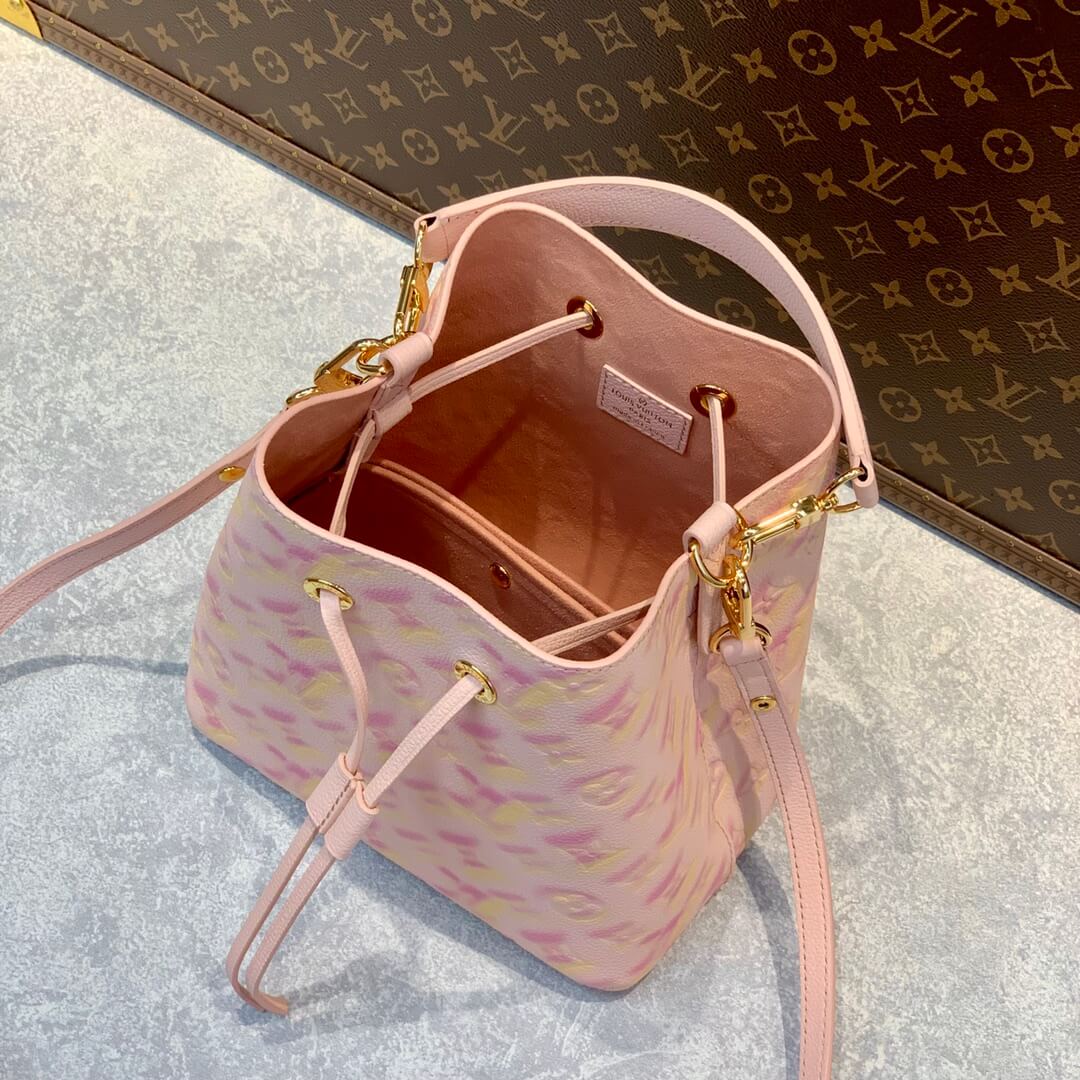 pink inside bucket bag