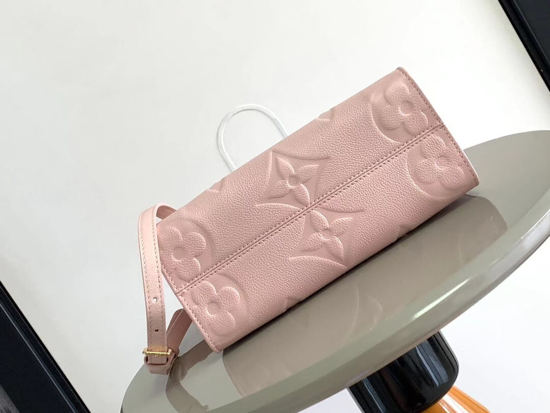 M47135 OnTheGo PM Pink Opale