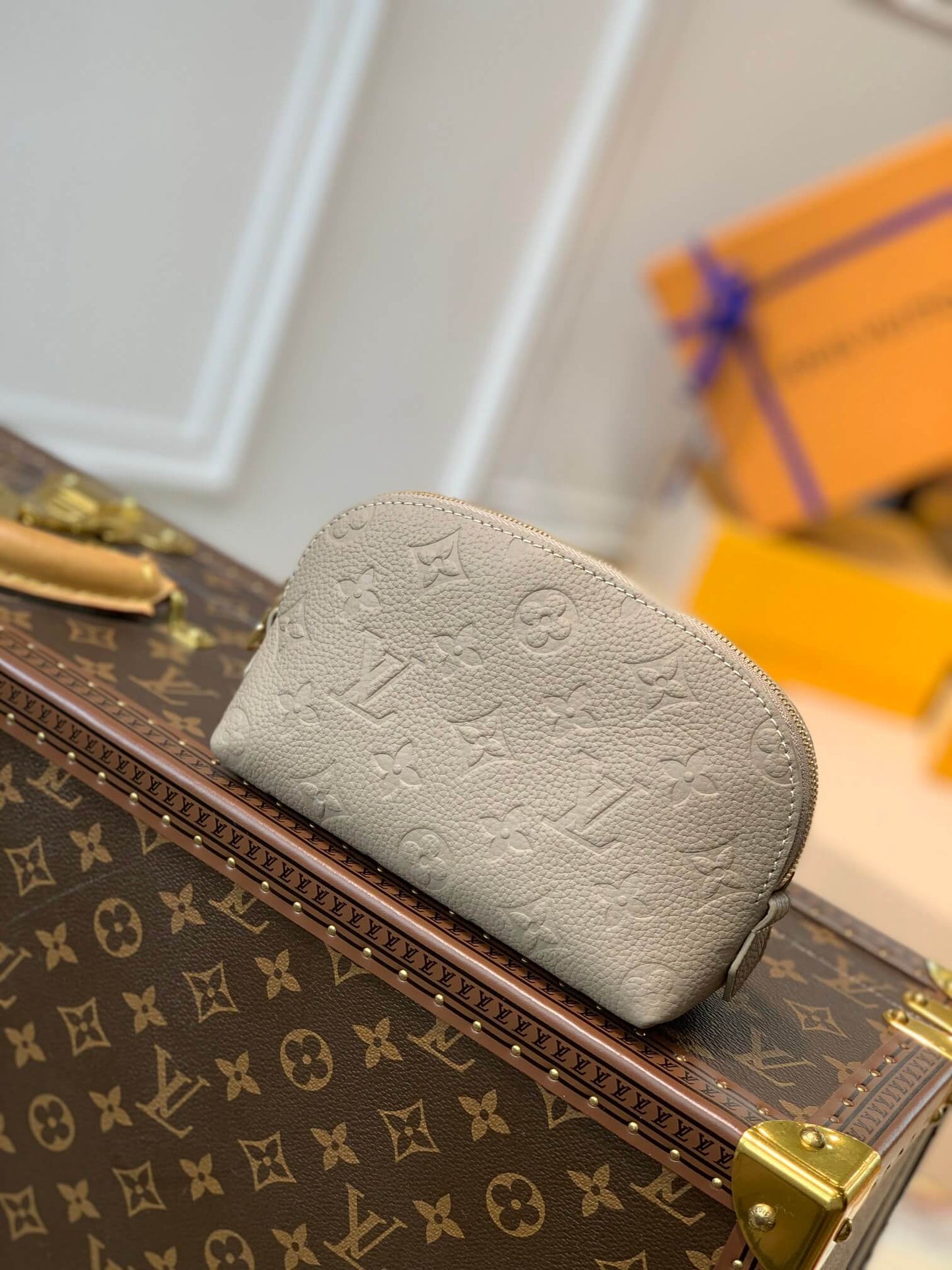 m47515 grey monogram 19cm cosmetic pouch cowhide real leather