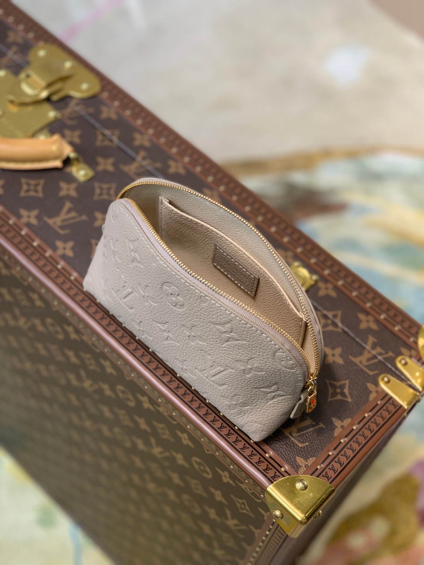 m47515 grey monogram 19cm cosmetic pouch cowhide real leather