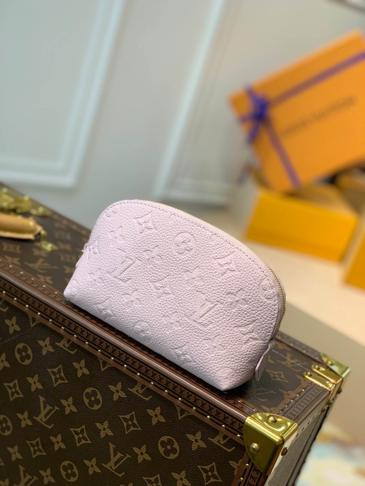 m47515 pink monogram 19cm cosmetic pouch cowhide real leather