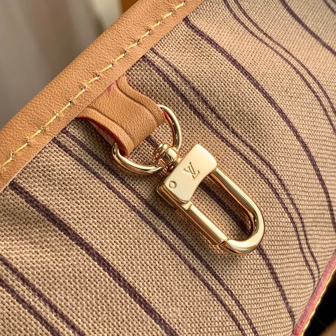 m50155 small monogram handbag