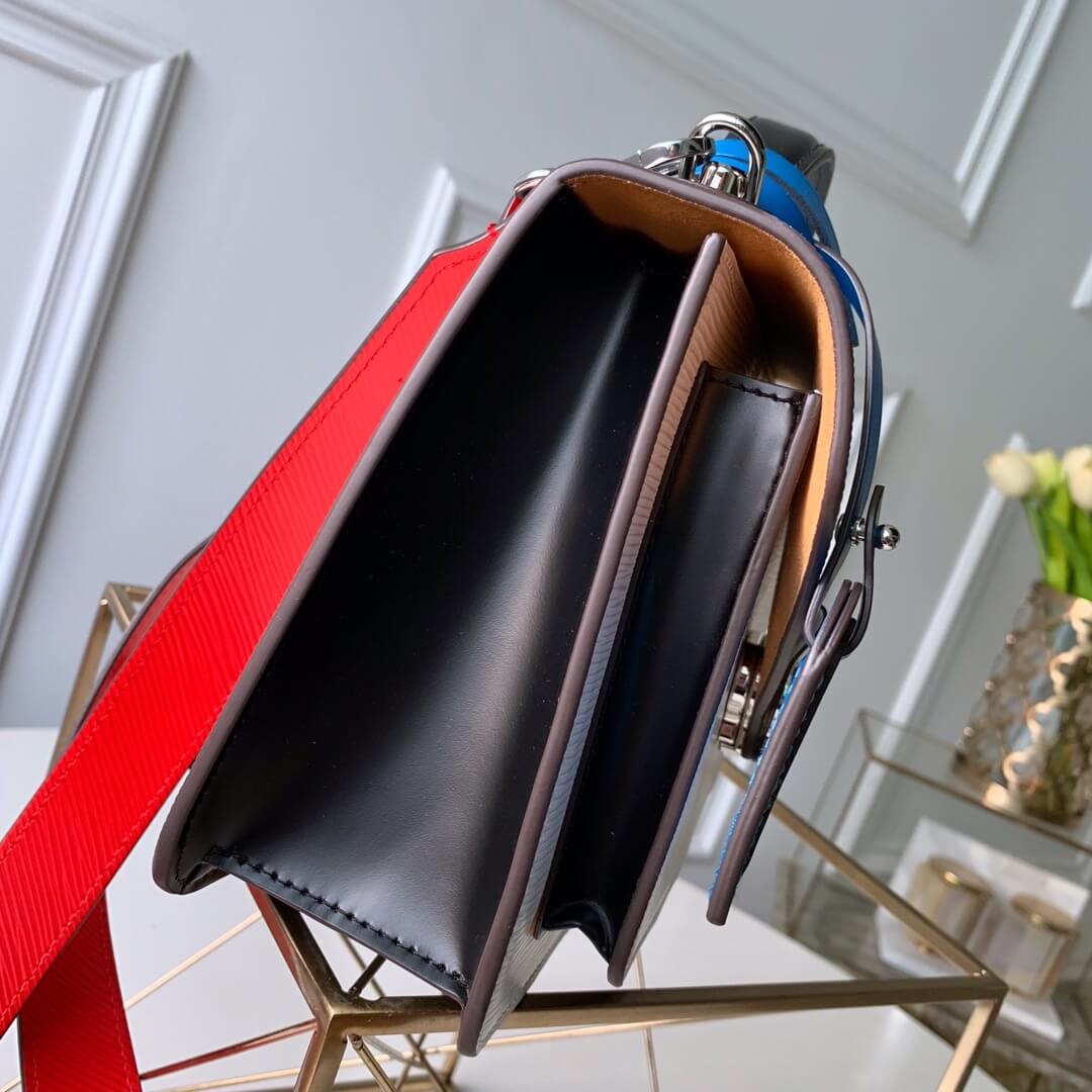 m50377 soft trunk white 24cm handbag