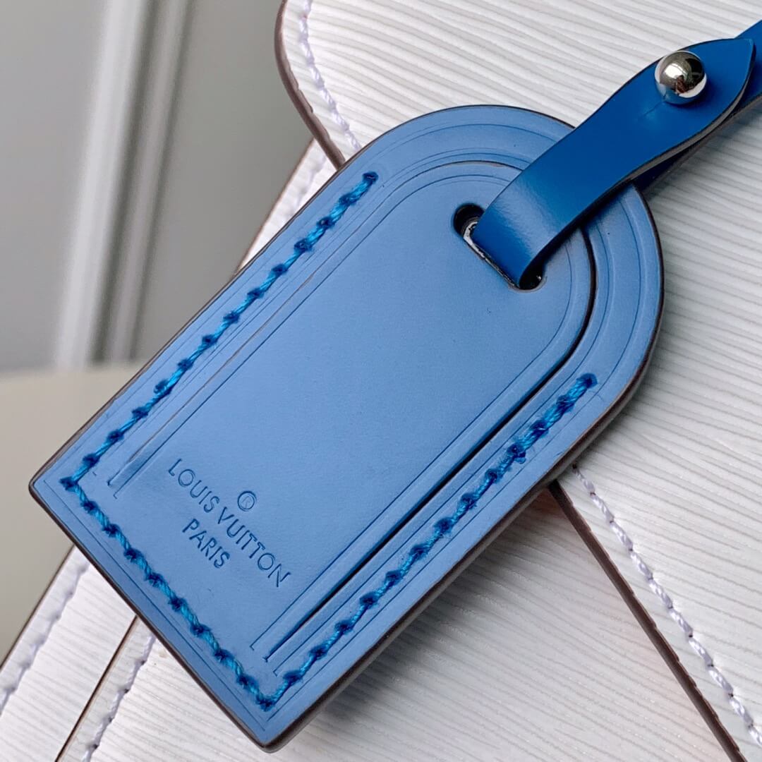 m50377 soft trunk white 24cm handbag